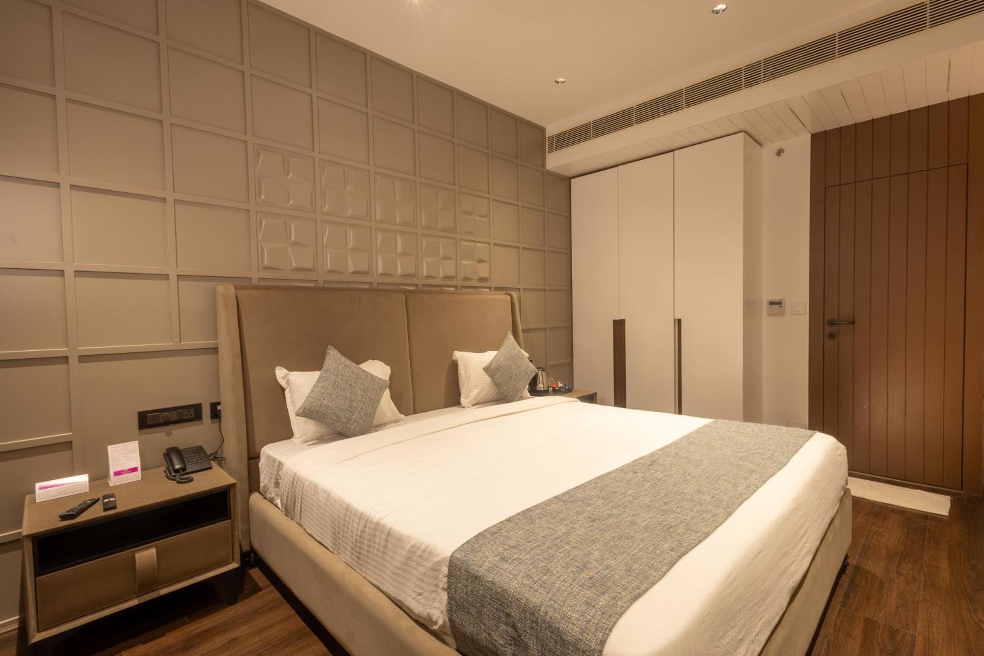 Hotel Parsons Court Диндуккал Экстерьер фото