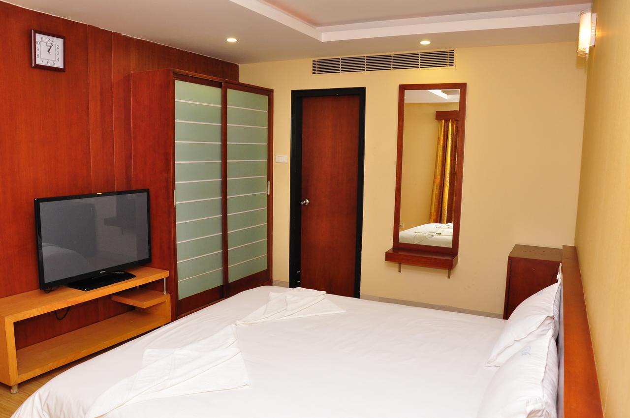 Hotel Parsons Court Диндуккал Экстерьер фото